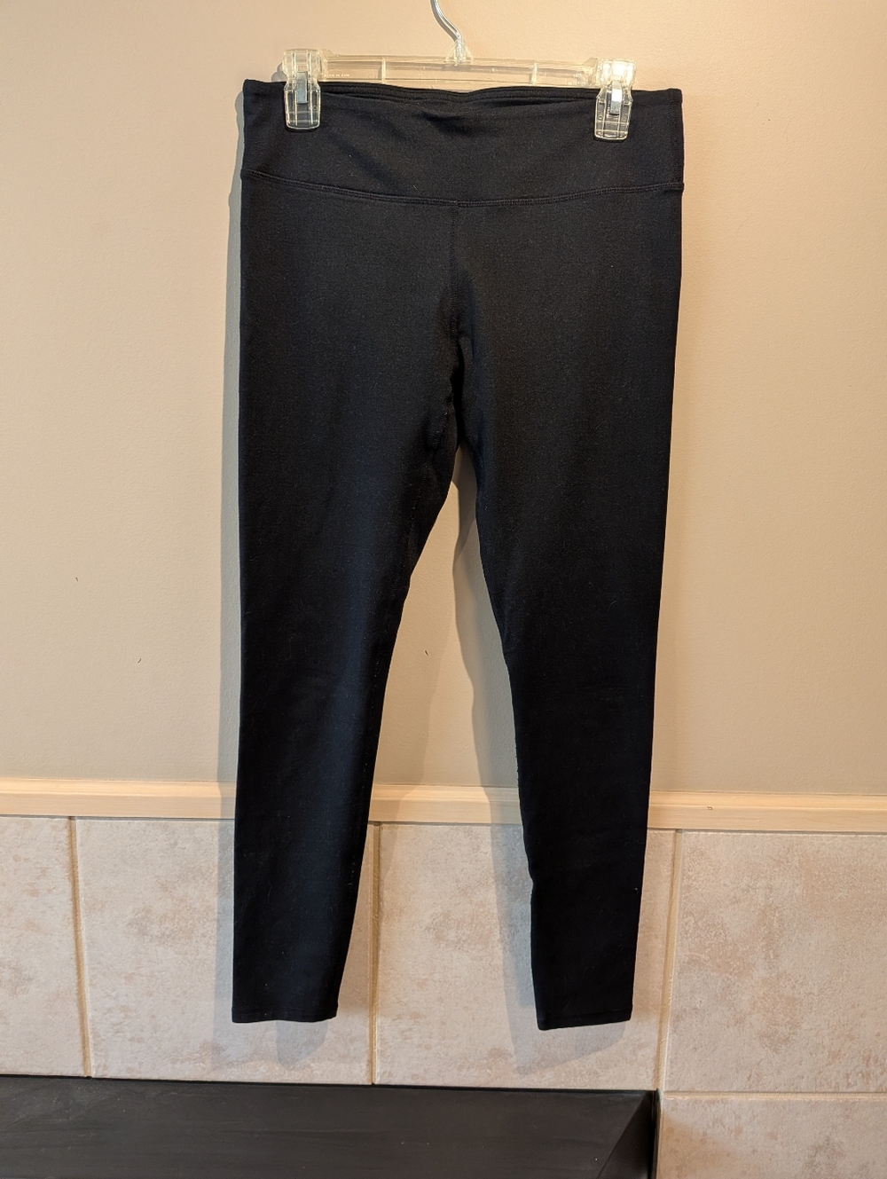 Fabletics, Salar 7/8 Leggings, Black, Size M